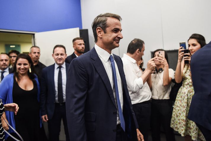 Kyriakos Mitsotakis virtist afar sáttur við niðurstöðurnar, enda með hreinan meirihluta.