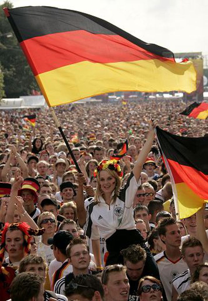 Skipuleggjendur voru harðlega gagrýndir í umræðu um mansal í aðdraganda heimsmeistaramótsins.