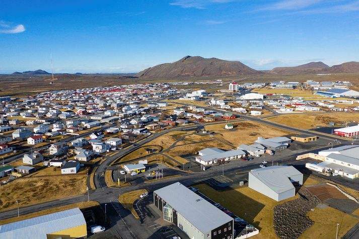 Hótel Volcono í Grindavík þarf að loka vegna myglu- og rakaskemmda.