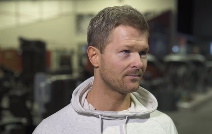 Egill Einarsson sendi frá sér myndbandsyfirlýsingu frá Tenerife.