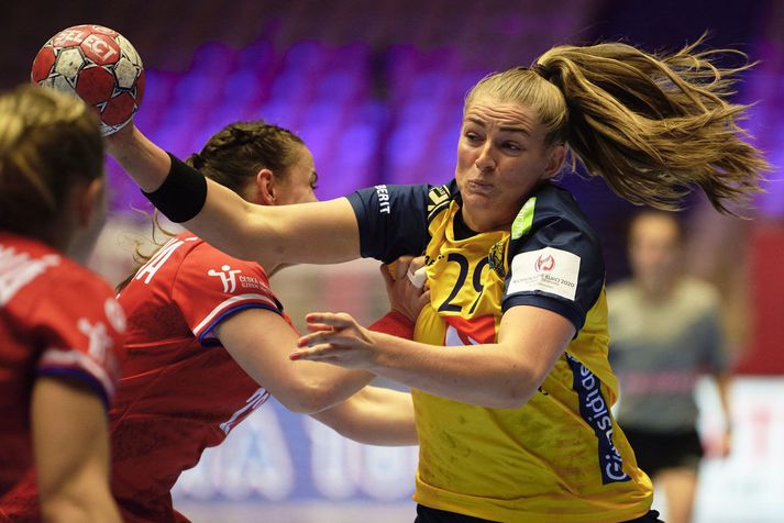 Sweden vs Czech Republic - Women's EHF EURO 2020 HERNING, DENMARK - DECEMBER 03: Kristin Thorleifsdóttir of Sweden in action during the Women's EHF EURO 2020 match beween Sweden and Czech Republic in Jyske Bank Boxen on December 03, 2020 in Herning, Denmark. (Photo by Jan Christensen / FrontzoneSport via Getty Images)