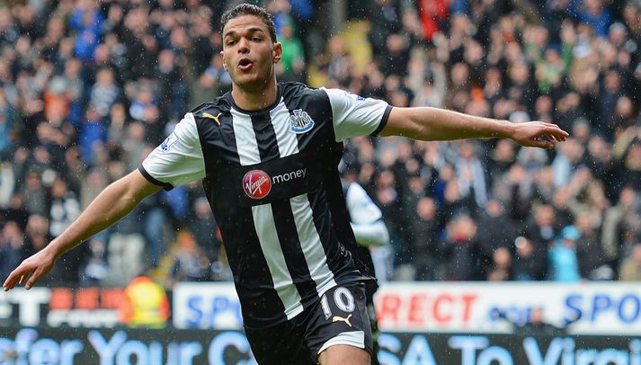 Ben Arfa fagnar marki sínu í dag