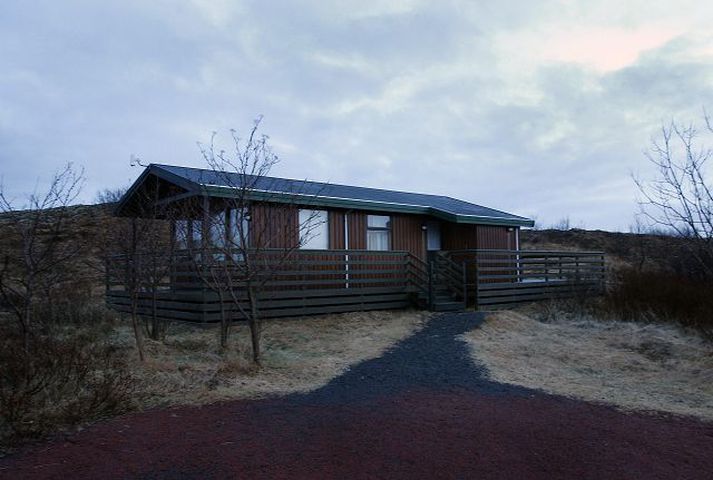 Borgarráðsbústaðurinn Engin sérstakur lúxusbústaður en borgarfulltrúar og embættismenn á háum launum ættu samt að greiða fyrir afnotin, segir borgarfulltrúi Vinstri grænna.Fréttablaðið/Stefán