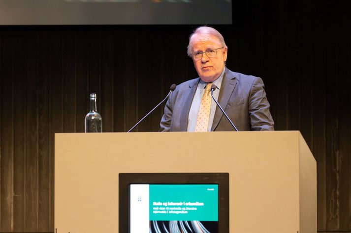 Vilhjálmur Egilsson er formaður starfshópsins sem vann skýrsluna.