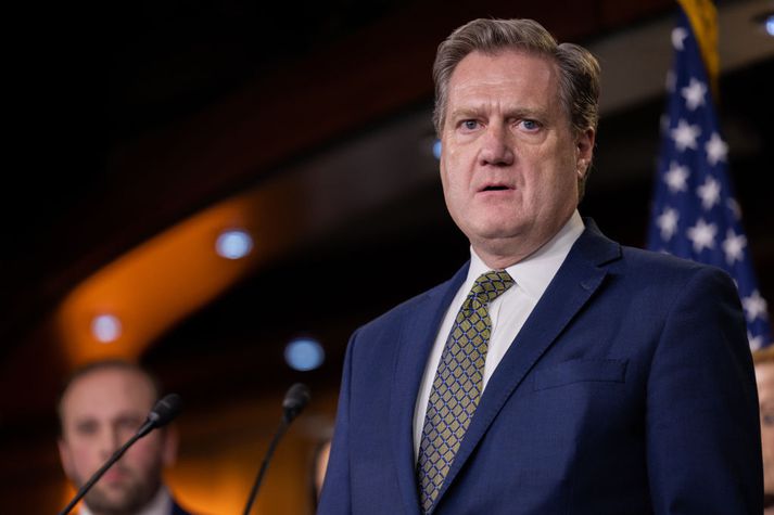 Repúblikaninn Mike Turner er meðal þeirra sem krefst skýrari svara frá Pentagon.