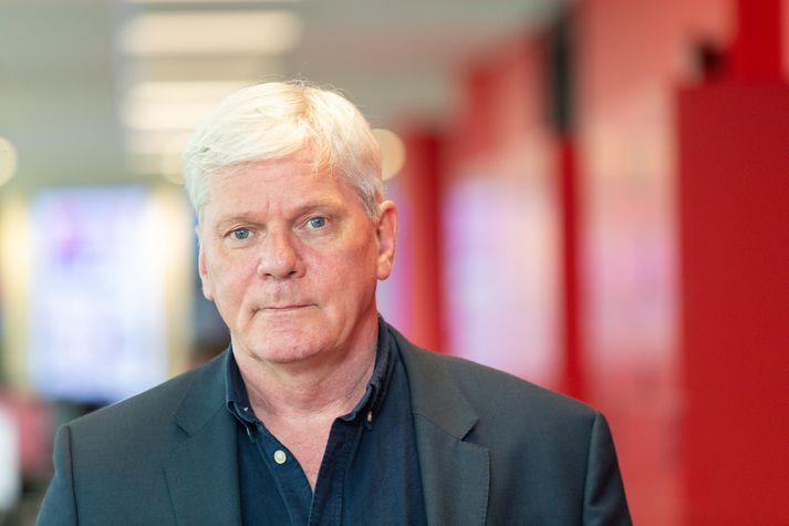 Kristinn Hrafnsson segir réttarfarslegan skandal að níu ár hafi tekið að komast að niðurstöðunni í dag.