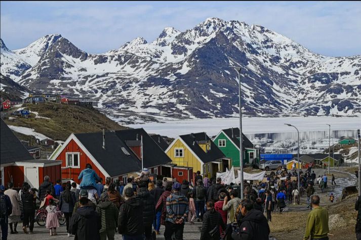 Áætlað er að um 600 manns hafi tekið þátt í mótmælunum í Tasiilaq.