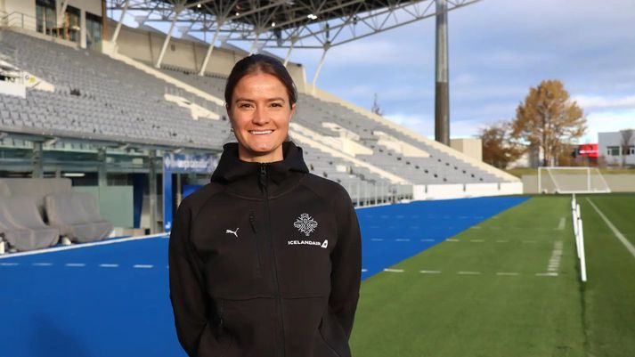 Caroline VanSlambrouck hefur verið ráðin til starfa hjá KSÍ.