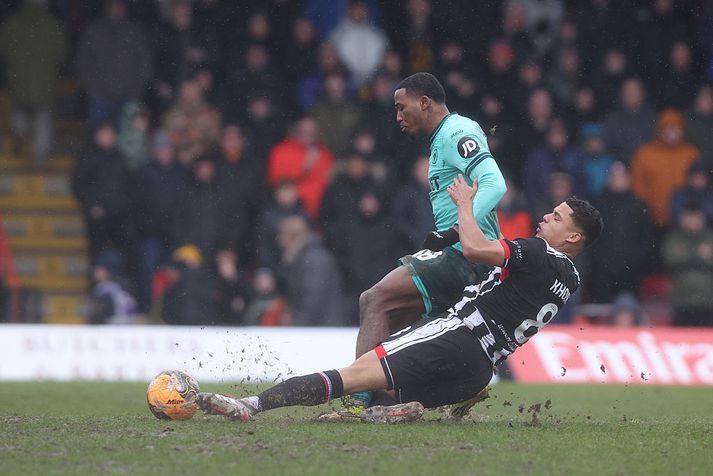 Vallaraðstæður voru til trafala í dag.