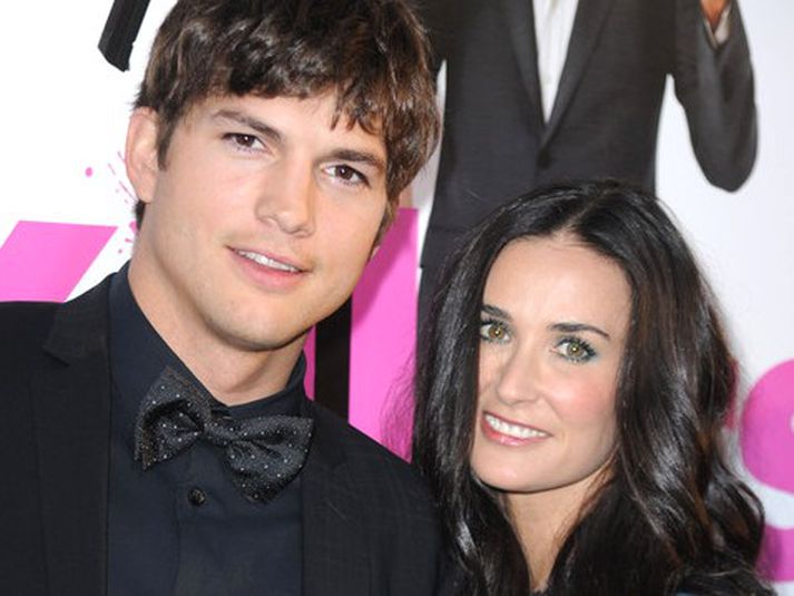 Ashton Kutcher og Demi Moore. MYND/Cover Media