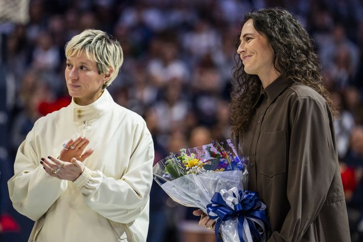 Sue Bird og Megan Rapinoe eru hættar saman eftir að hafa verið í sambandi í áratug.
