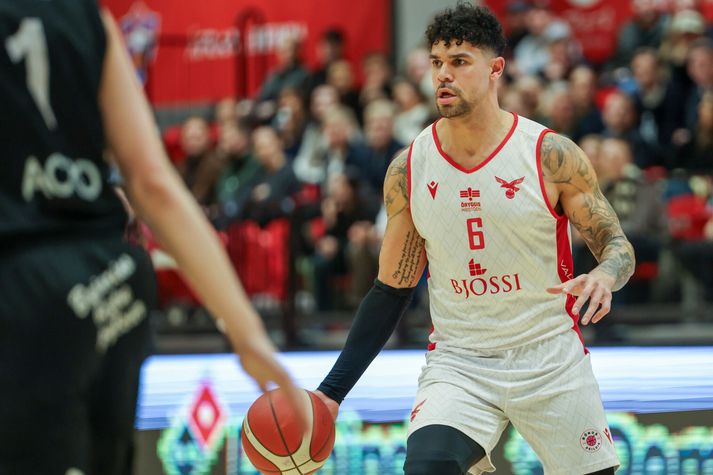 Frá leik Vals fyrr á tímabilinu gegn KR