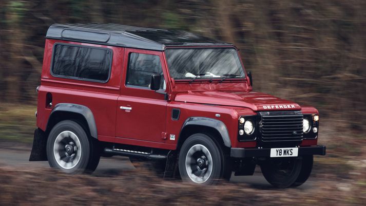 Land Rover Defender lokaútgáfa verður af öflugri gerðinni.