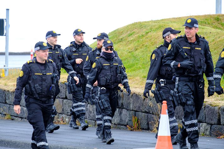 Karl Gauti Hjaltason þingmaður Miðflokksins óttast uppgang skipulagðra erlendra glæpahópa á Íslandi og telur lögregluna ekki í stakk búna til að bregðast við vexti þeirra.