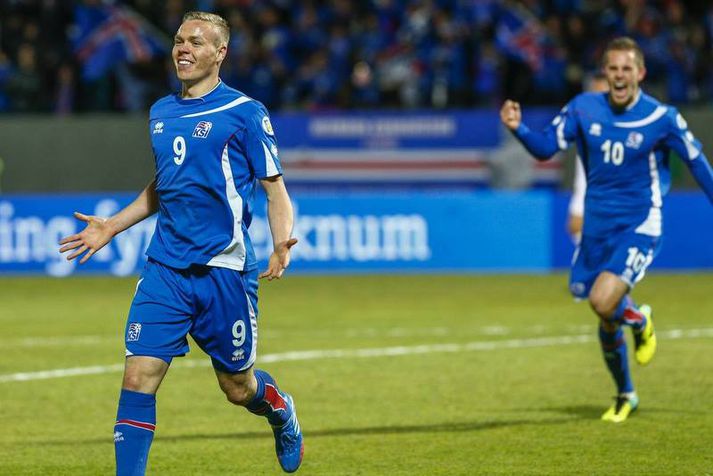 Kolbeinn Sigþórsson fagnar marki sínu í kvöld. 