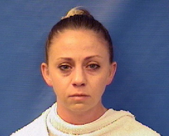 Amber Guyger var sagt upp störfum í dag. Hún skaut Botham Jean til bana í íbúð hans þann 6. september.