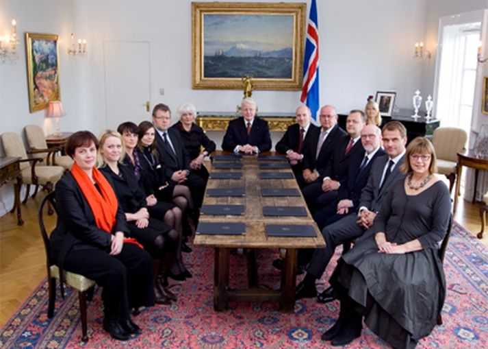 Flestir telja að ríkisstjórnin leggi meiri áherslu á afkomu banka en heimila.