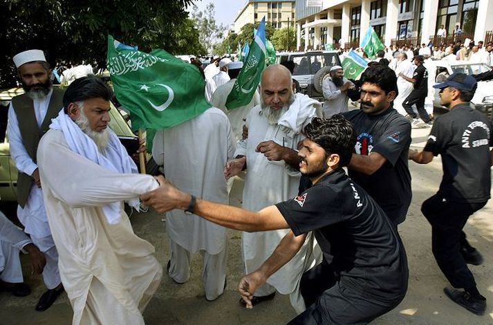 Frá Pakistan