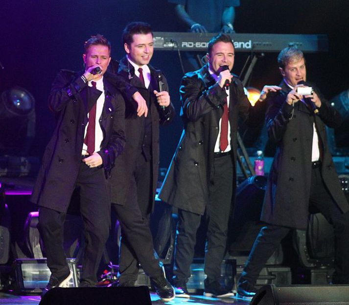 Fjórmenningarnir í Westlife, sem hafa malað gull í gegnum árin, hafa lýst því yfir að sveitin muni hætta eftir tónleikaferð sína á næsta ári. Nordicphotos/Getty