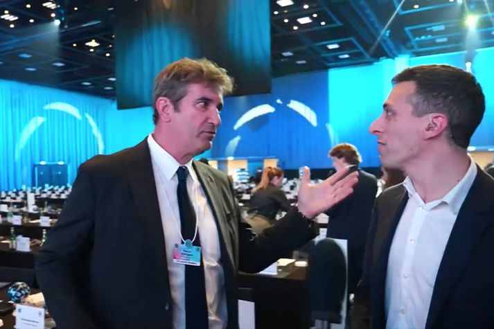 Ferran Soriano, framkvæmdastjóri Manchester City, vildi fátt segja við Rob Harris, fréttamann Sky.