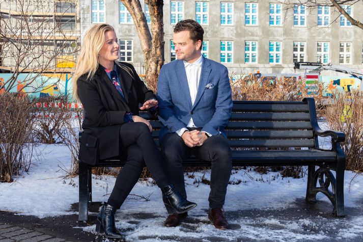 Áslaug Arna og Magnús Sigurbjörnsbörn hafa gengið í gegnum súrt og sætt saman. Þau segja erfiðleikana hafa styrkt sambandið þó þau fari sínar eigin leiðir í lífinu.