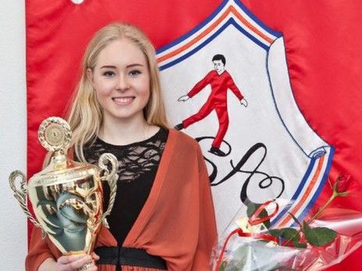 Emilía Rós Ómarsdóttir var valin íþróttamaður ársins af Skautafélagi Akureyrar árið 2015.