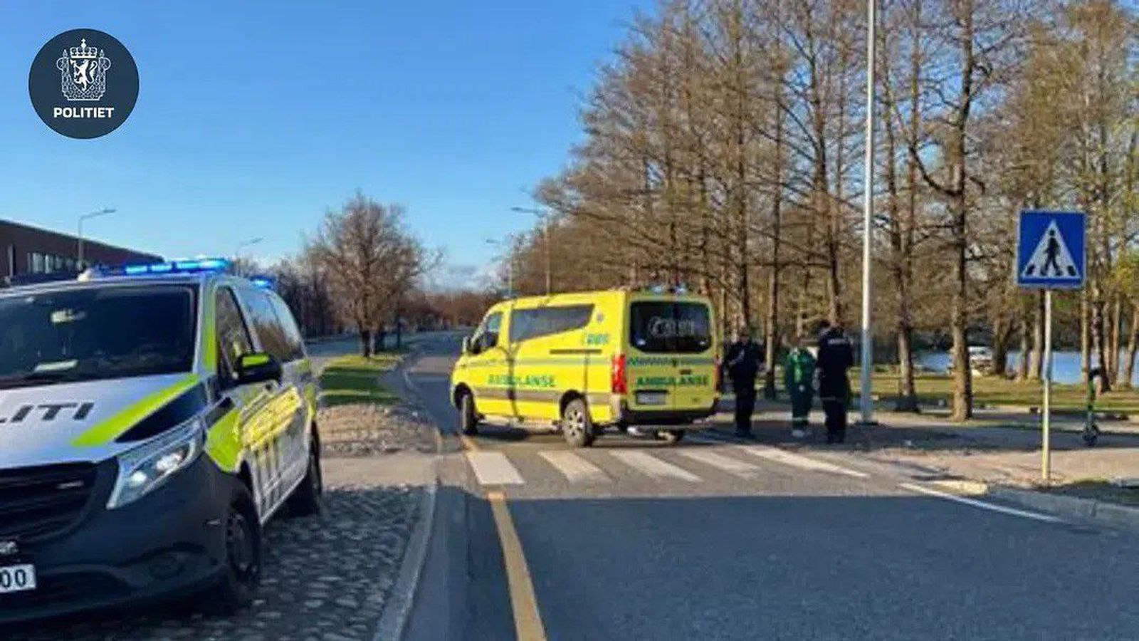 Hlaut al­var­lega höfuð­á­verka eftir á­rekstur á rafhlaupahjóli