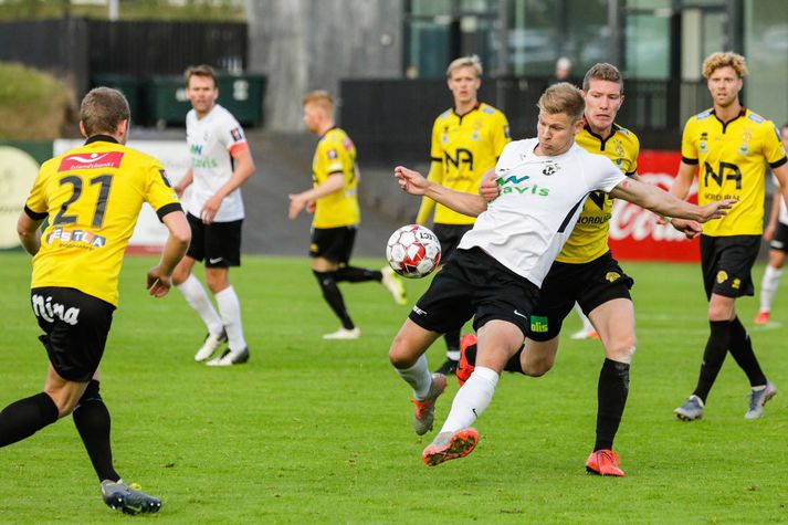 Morten Beck Guldsmed lék með FH, ÍA og KR hér á landi og stendur í deilu við FH vegna vangoldinna launa.