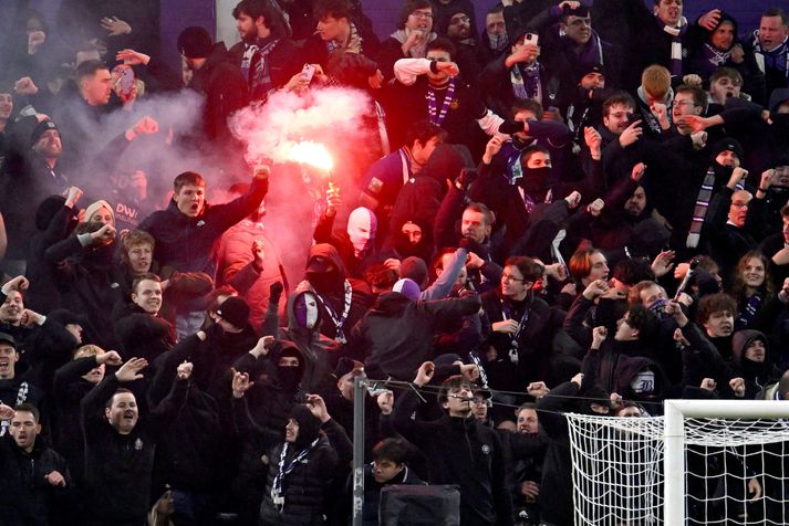 Það eru alltaf mikil læti á innbyrðis leikjum RSC Anderlecht og Standard de Liege.