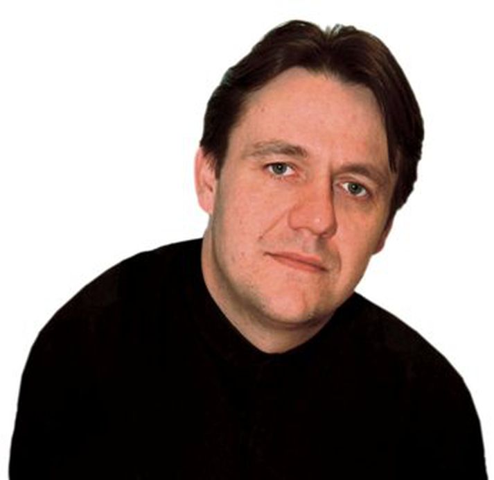 Óli Björn skorar á þingheim að grípa frammi fyrir hendur ríkisstjórnarinnar með lyklafrumvarpið og raunar önnur þjóðþrifamál sem dagað hafa uppi í nefndum þingsins.