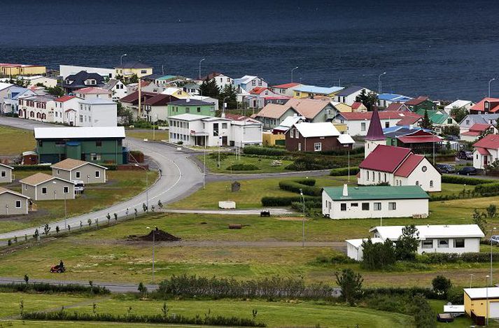 Alls búa 250 á Flateyri, þar af 200 yfir átján ára aldri. Fimmtungur þeirra missti vinnuna í gær.Fréttablaðið/Anton