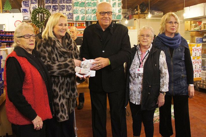 Guðrún Magnúsdóttir, Ásgerður Jóna Flosadóttir, Árni Samúelsson, Anna Auðunsdóttir og Þórunn Kolbeins Matthíasdóttir.