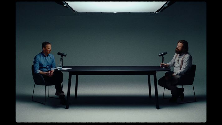 Mugison er fyrsti gestur Björns í hlaðvarpinu Allt í lagi sem verður frumsýnt á Vísi á laugardaginn.