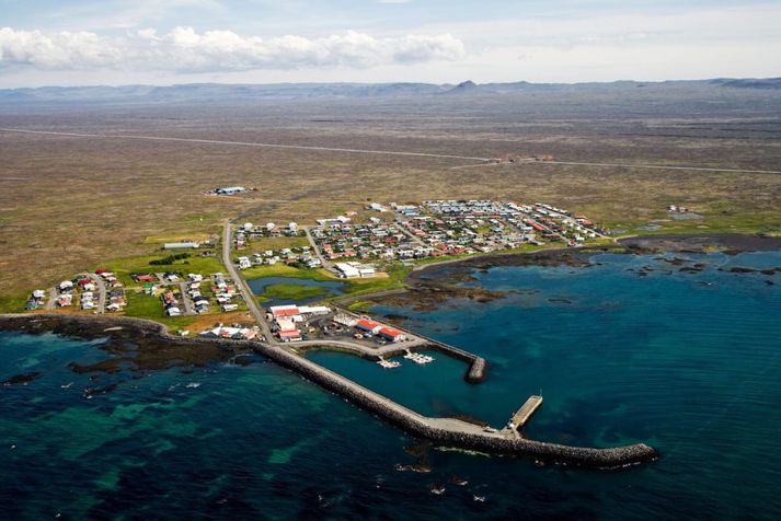 Þrír menn hafa verið ákærðir fyrir sérstaklega hættulega líkamsárás, frelsissviptingu og fleira.