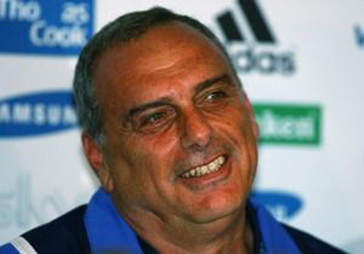 Avram Grant hyggst kafa í sjóði Romans Abramovich í janúar.