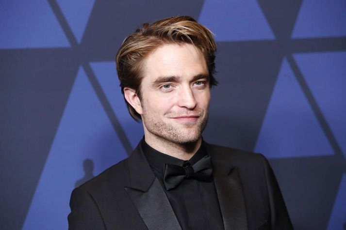 Gríma Leðurblökumannsins virðist ekki hafa varið Robert Pattinson fyrir kórónuveirusmiti.