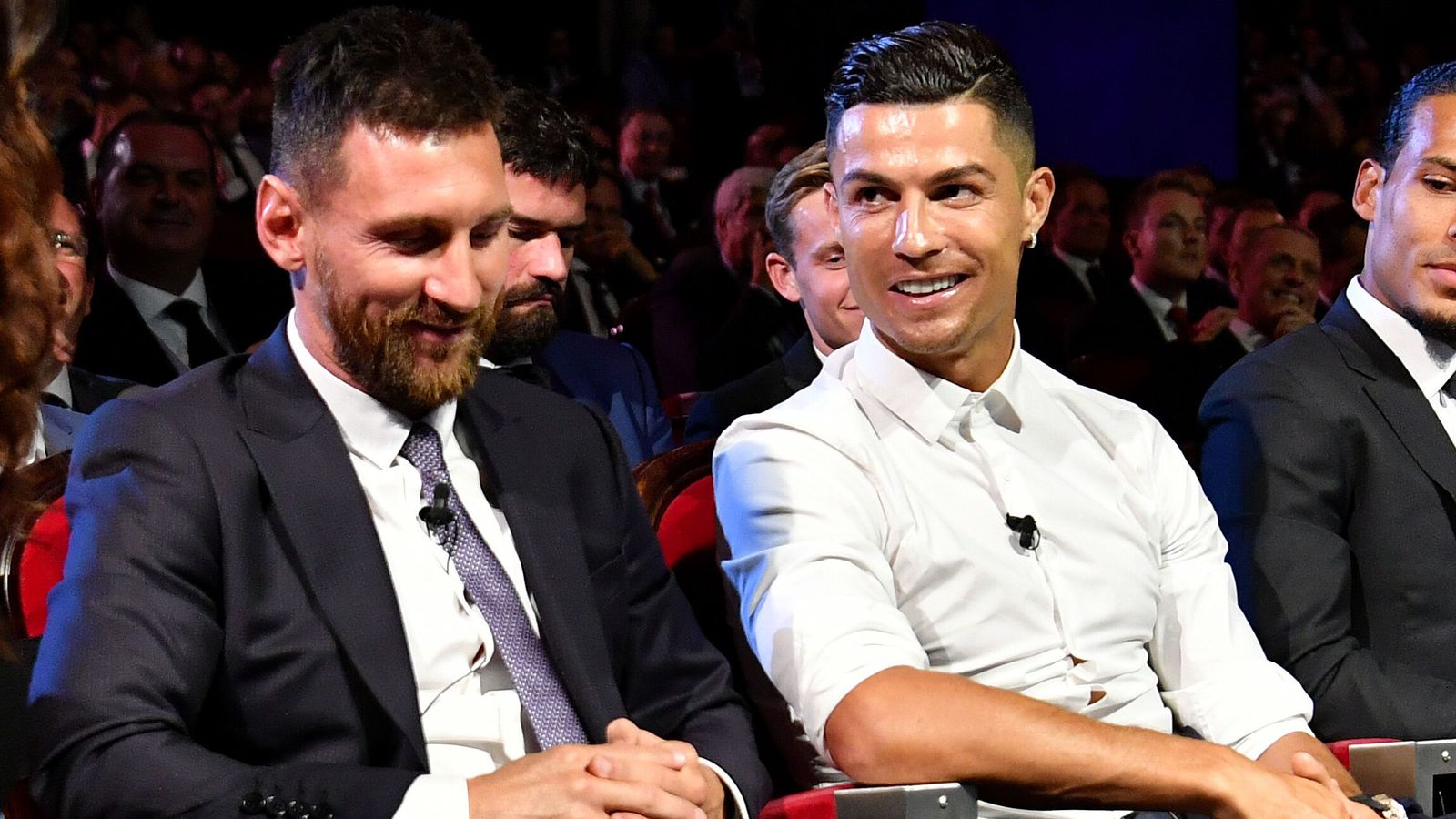 Þetta þarf að gerast svo við fáum leik á milli Messi og Rona