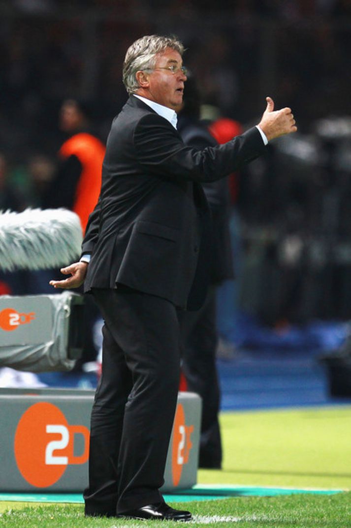 Guus Hiddink á hliðarlínunni hjá Tyrkjunum