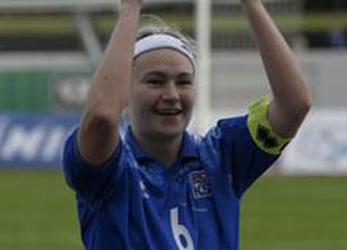 Ásthildur Helgadóttir, fyrirliði íslenska liðsins.