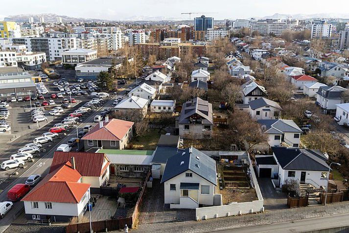Árásin var framin í Samtúni í Reykjavík.