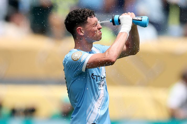 Það var mjög heitt á HM félagsliða síðasta sumar eins og Phil Foden hjá Manchester fékk að kynnast.