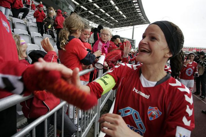Katrín Jónsdóttir hress.