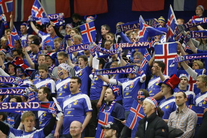 Íslenskir stuðningsmenn fylla örugglega Höllina í kvöld.