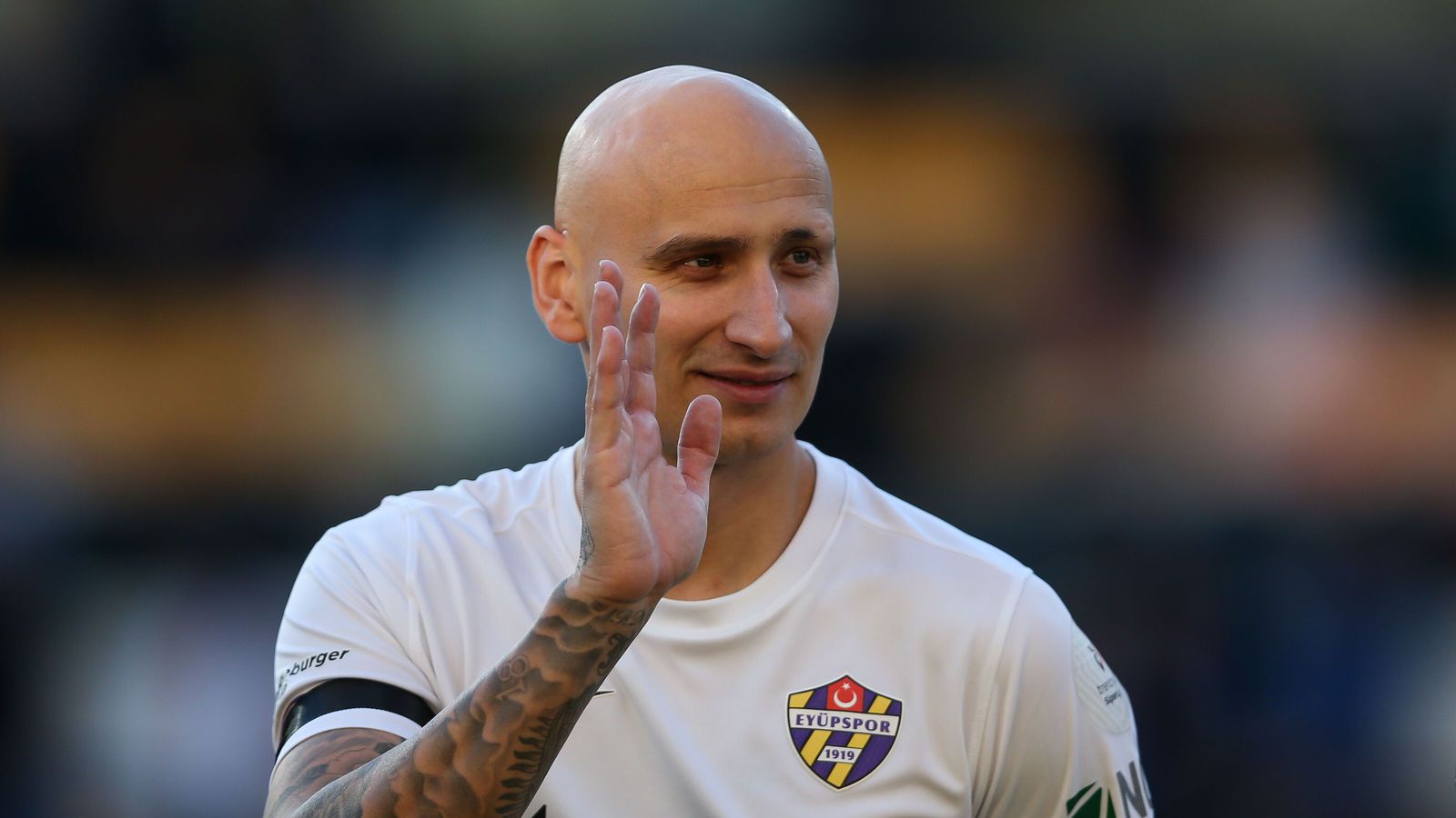 Shelvey leggur skóna á hilluna