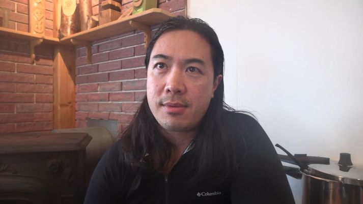 Paul Dao hafði aldrei keyrt í snjókomu þar til hann kom til Íslands.