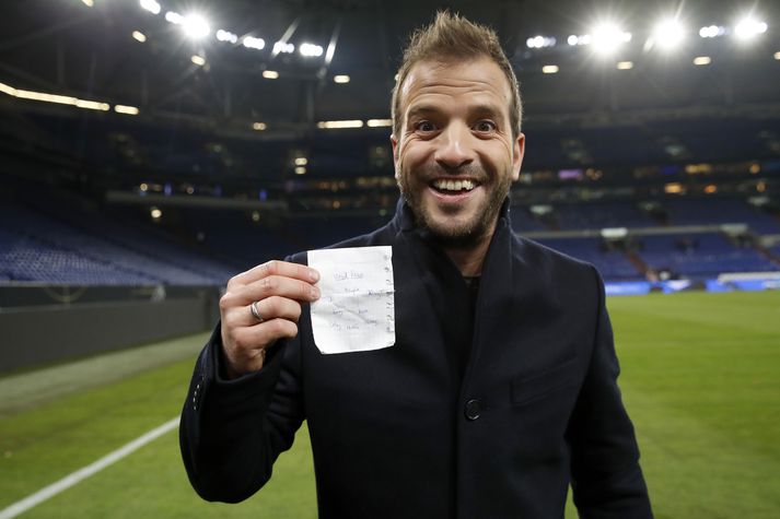 Van Der Vaart hress og kátur.