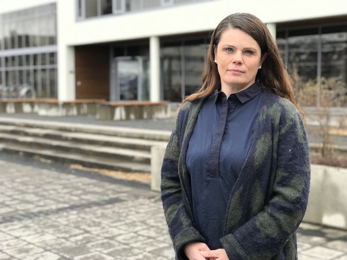 Eyrún Eyþórsdóttir, aðjúnkt í lögreglufræðum, segir að auka þurfi fræðslu og umræðu í samfélaginu um hatursglæpi.