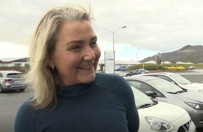 Sólný Pálsdóttir, íbúi í Grindavík, segir auðveldara að lifa með eldgosi en tíðum jarðskjálftum.