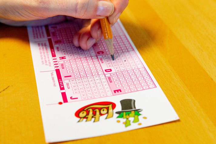 Miðinn var keyptur á lotto.is.