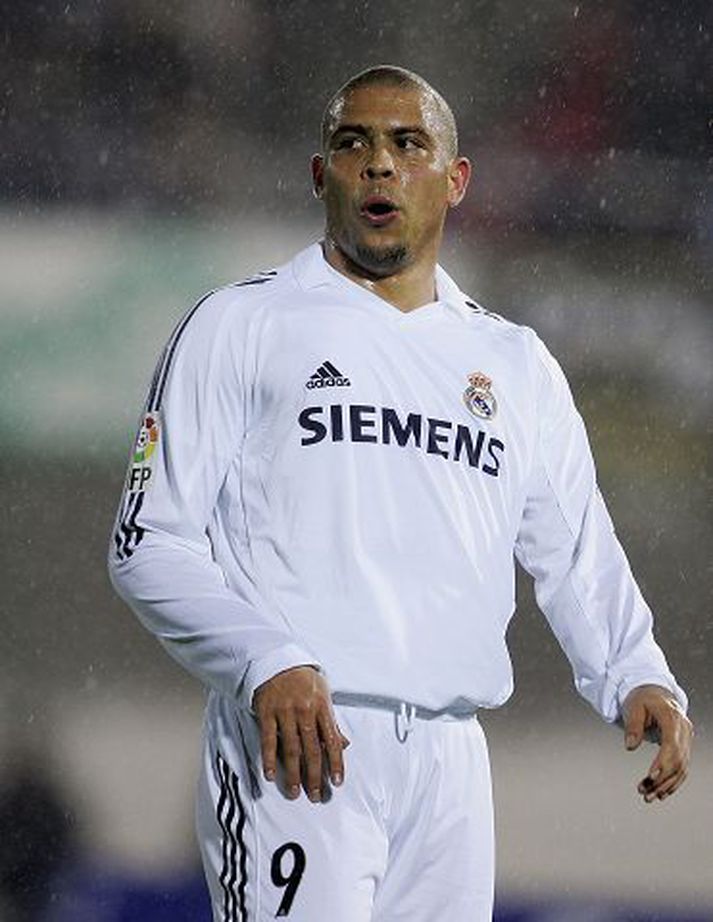 Ronaldo er ekki á förum til AC Milan samkvæmt nýjustu fréttum.